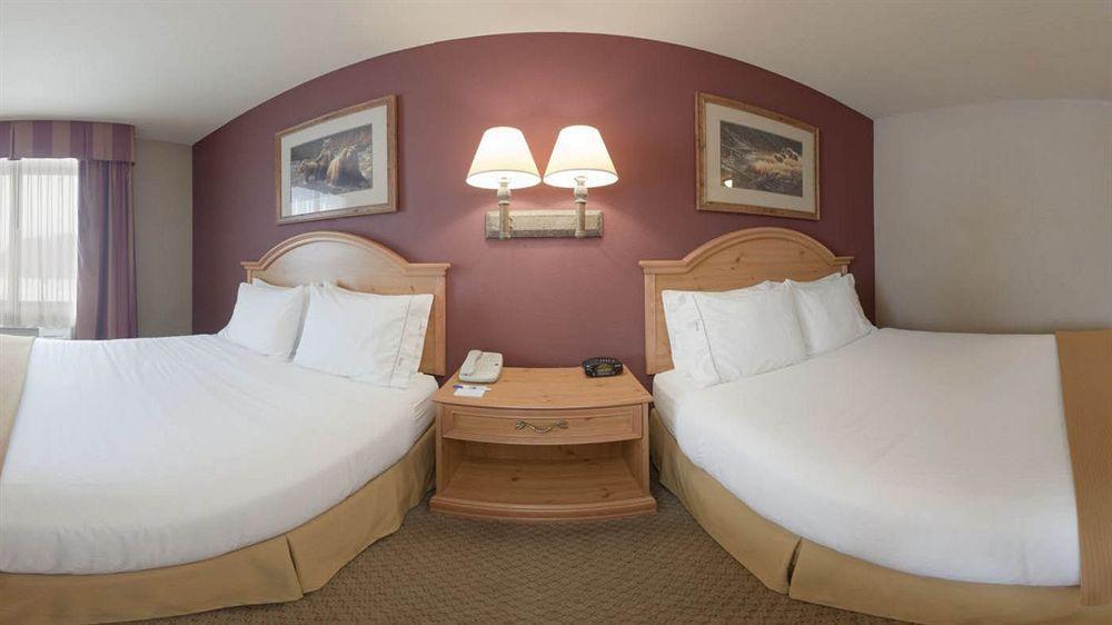 Holiday Inn Express Hotel & Suites Brainerd-Baxter, An Ihg Hotel Ngoại thất bức ảnh